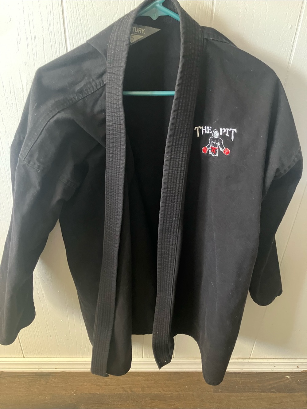 Kids Black Martial Arts Gi "The Pit" Hawiian Kempo Size 5